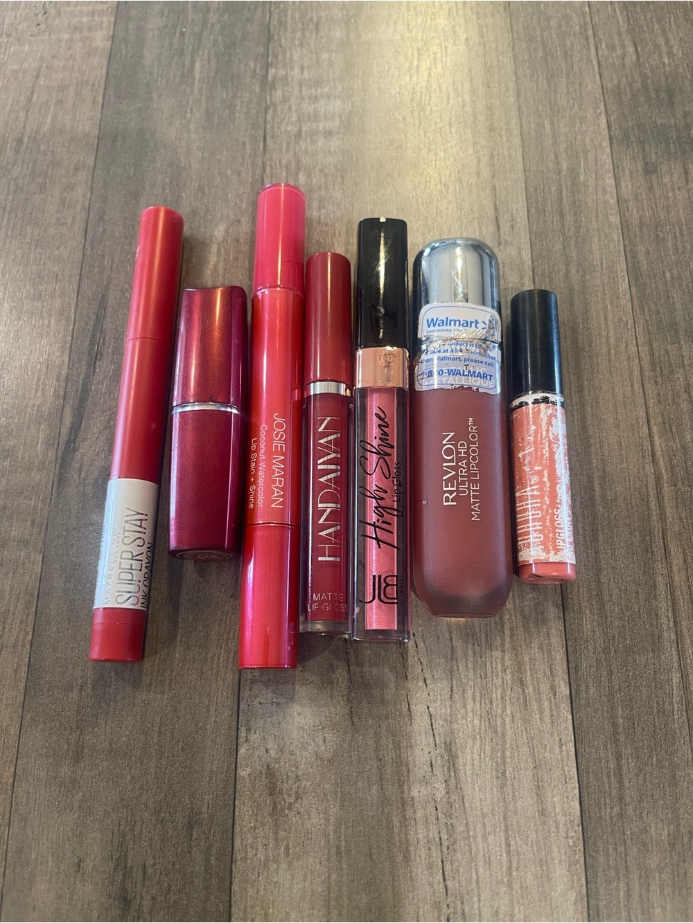 Assorted Red & Pink Lipstick Collection – Multiple Brands